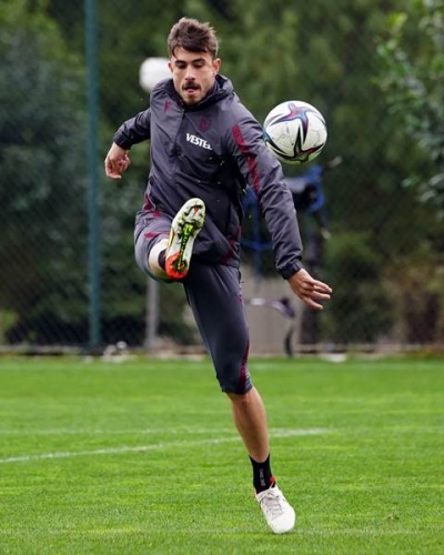 Trabzonspor'da neşeli antrenman! Un ve yumurtaya buladılar 8