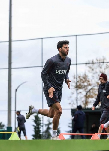 Trabzonspor'da neşeli antrenman! Un ve yumurtaya buladılar 21