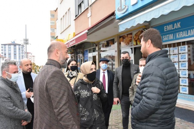 Bahar Ayvazoğlu esnaf ve vatandaşları dinledi. Foto Haber 16