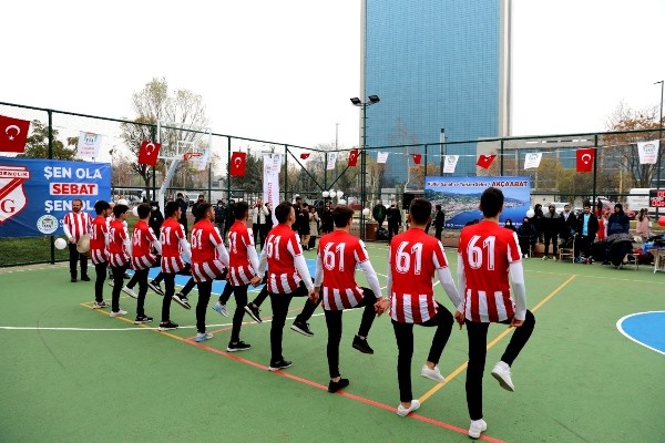 Başkent’te ayak tenisi turnuvası sona erdi. 7