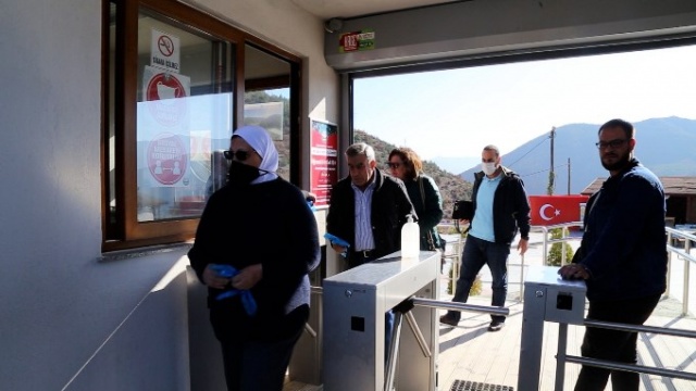 Gümüşhane'deki cam terasa yarım milyon ziyaretçi 10