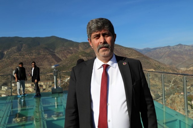 Gümüşhane'deki cam terasa yarım milyon ziyaretçi 6