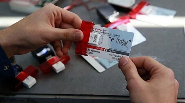 Kimlik kartlarında yeni dönem 14