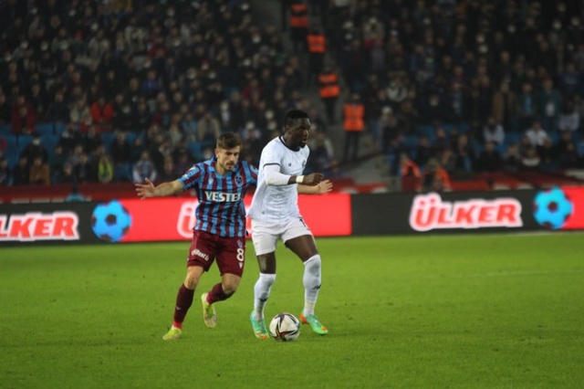 "Trabzonspor'un kaybetmesini bekleyenlere çok gülüyorum" 12