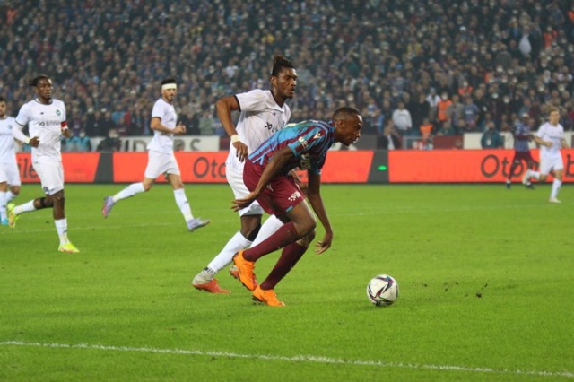 "Trabzonspor'un kaybetmesini bekleyenlere çok gülüyorum" 2