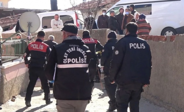 İntihar etmeye kalktı, yanlışlıkla kızını öldürdü! 10