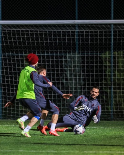 Trabzonspor'da yüzler gülüyor 12