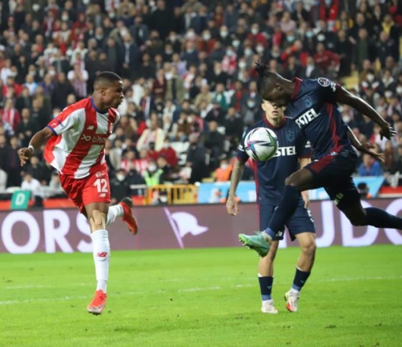 "Trabzonspor için maç kadar büyük kayıp..." 3