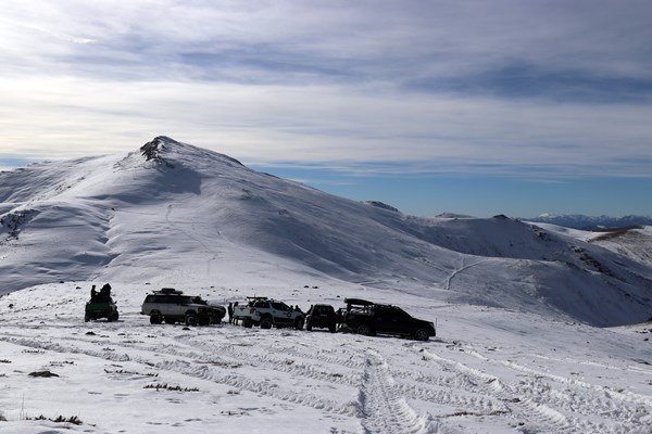 Gümüşhane'de off-road tutkunlarının karla mücadelesi. 10