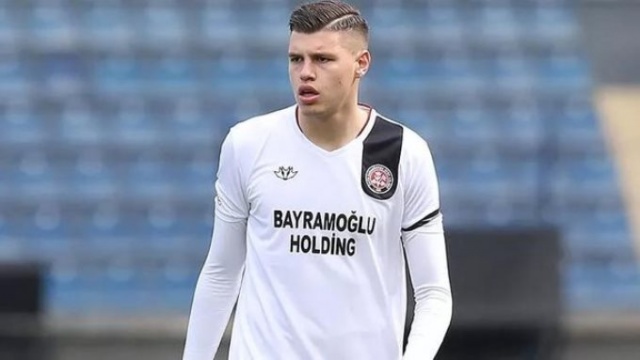 Trabzonspor'da stopere 3 aday 3