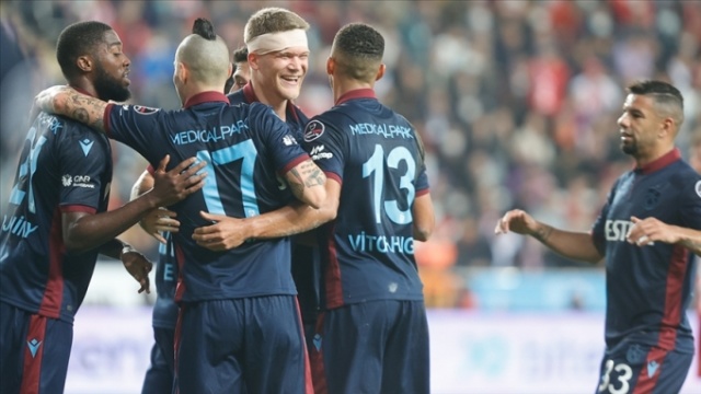 Trabzonspor'un Hatayspor muhtemel 11'i. Foto haber. 7