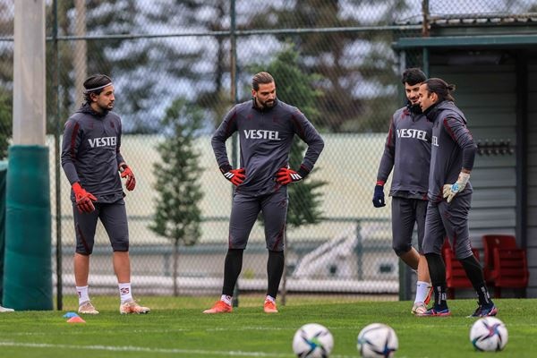 Lider Trabzonspor Altay'a hazırlanıyor 11