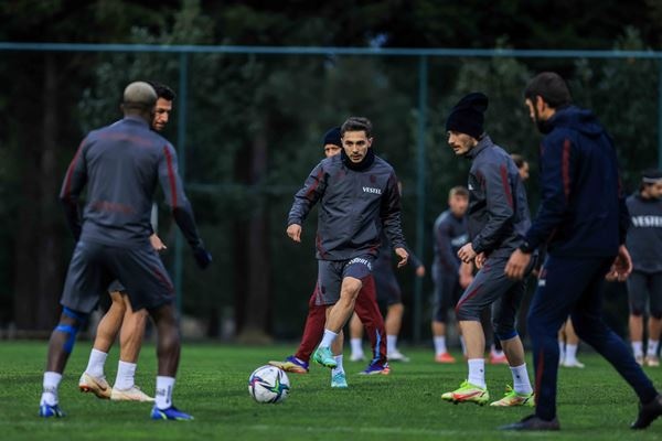 Lider Trabzonspor Altay'a hazırlanıyor 17