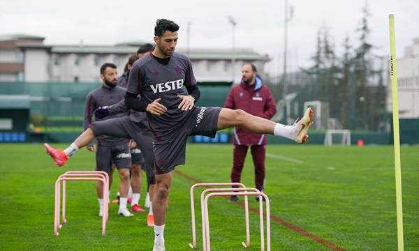 Lider Trabzonspor Altay'a hazırlanıyor 44