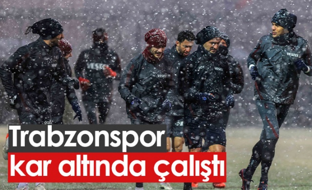 Trabzonspor kar altında çalıştı 1