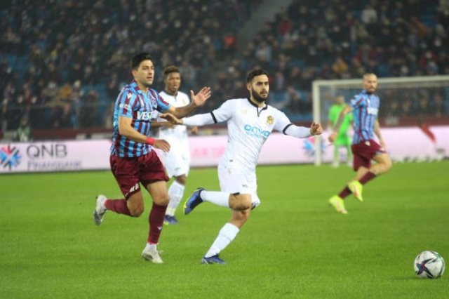 "Trabzonspor'un hücum ve savunması arasında büyük kalite farkı var" Foto Galeri 17