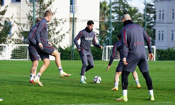 Trabzonspor Sivasspor'a hazır 13