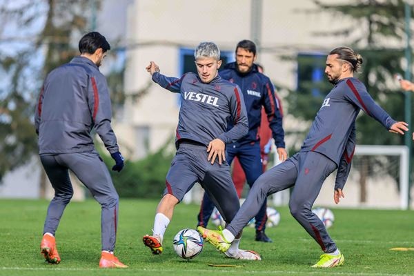 Trabzonspor Sivasspor'a hazır 11