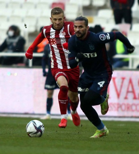 Spor yazarları Sivasspor Trabzonspor maçını yorumladı. 16-01-2022 - Foto Galeri 8