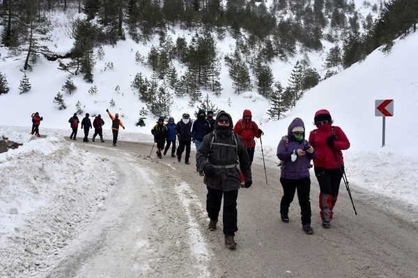 Çığ şehitleri 13. yılında Zigana Dağında anıldı. Foto Galeri 8