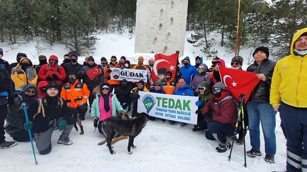 Çığ şehitleri 13. yılında Zigana Dağında anıldı. Foto Galeri 11