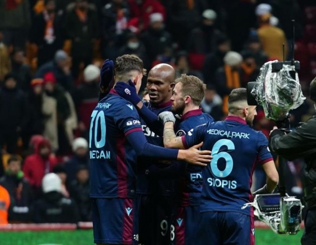 "Trabzonspor bu şekilde kazanıyorsa Türkiye'de her maçı kazanır" Foto Galeri 8