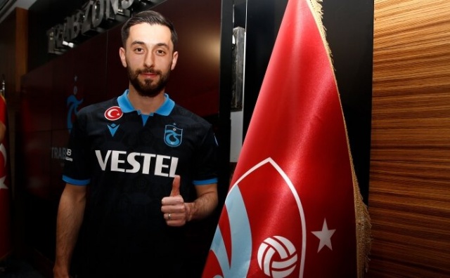 Trabzonspor'da Yunus Mallı için karar verildi. Foto Galeri 2