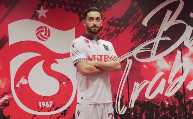 Trabzonspor'da Yunus Mallı için karar verildi. Foto Galeri 4