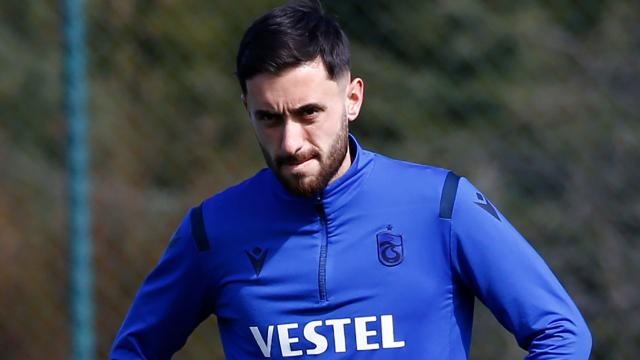 Trabzonspor'da Yunus Mallı için karar verildi. Foto Galeri 3