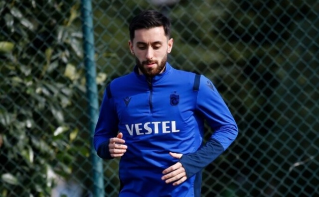 Trabzonspor'da Yunus Mallı için karar verildi. Foto Galeri 5