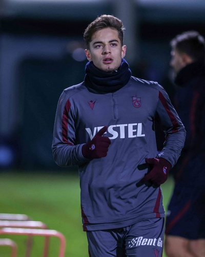 Trabzonspor'da hazırlıklar başladı! Yeni transferler idmanda. Foto Galeri 4