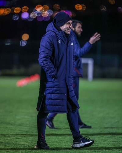 Trabzonspor'da hazırlıklar başladı! Yeni transferler idmanda. Foto Galeri 8