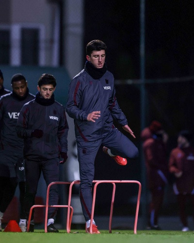 Trabzonspor'da hazırlıklar başladı! Yeni transferler idmanda. Foto Galeri 2