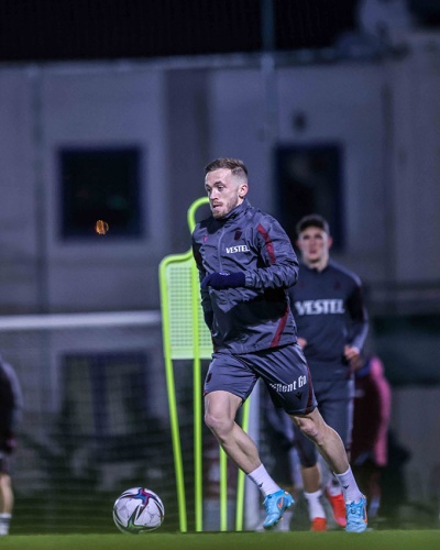 Trabzonspor'da hazırlıklar başladı! Yeni transferler idmanda. Foto Galeri 3