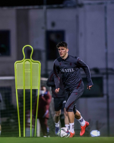 Trabzonspor'da hazırlıklar başladı! Yeni transferler idmanda. Foto Galeri 5