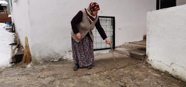 Bu mahalle kayıyor! Foto Galeri 7