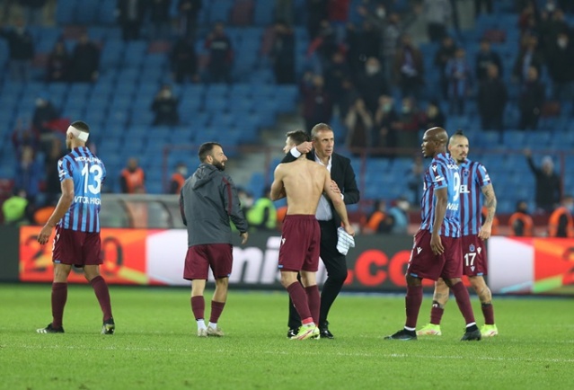 VAR çıktı İstanbul saltanatı çöktü Trabzonspor çağı başladı. Foto Galeri. 6