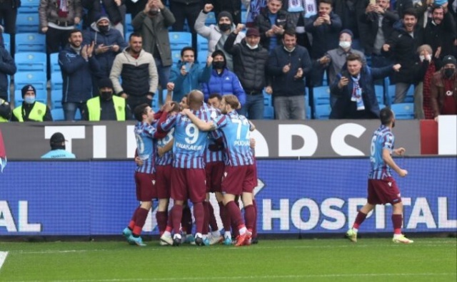 Süper Lig'de şampiyonluk oranları güncellendi 07.02.2022. Foto Galeri. 8