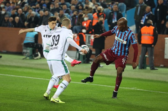Trabzonspor Konyaspor maçından kareler. 13 Ocak 2022 - Foto Galeri. 63