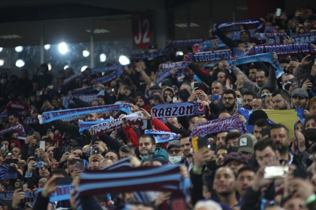 Trabzonspor Konyaspor maçından kareler. 13 Ocak 2022 - Foto Galeri. 24