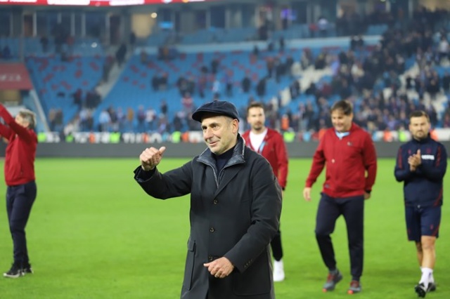 Trabzonspor Konyaspor maçından kareler. 13 Ocak 2022 - Foto Galeri. 13