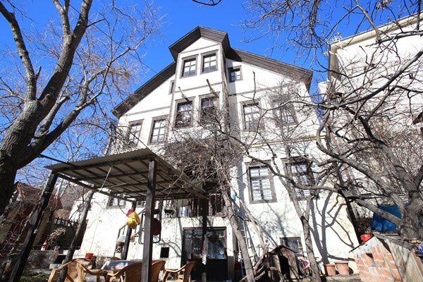 Gümüşhane'de 100 yıllık konağın yarım asırlık sakinleri. Foto Galeri 2