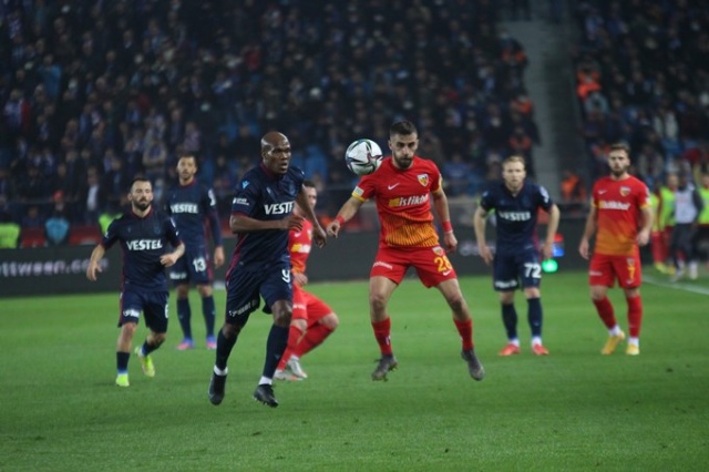 Trabzonspor 3-2 Kayserispor / Maçtan Kareler. Foto Galeri 53