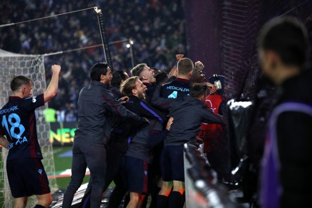 "Trabzonspor'dan Avrupa'ya sezon sonunda gidebilecek iki isim..." Foto Haber 5