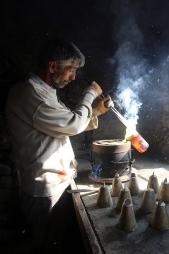 Gümüşhane'de hurda musluklar 'zil' oluyor. Foto Haber 12