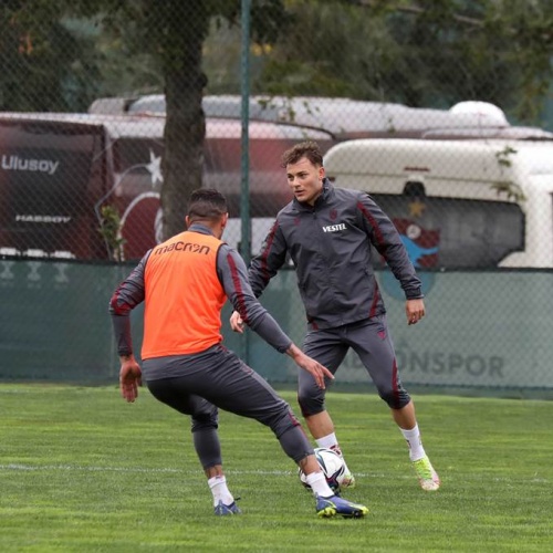 Trabzonspor Fenerbahçe maçı hazırlıklarına başladı. Foto Haber 18