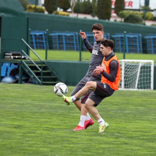 Trabzonspor Fenerbahçe maçı hazırlıklarına başladı. Foto Haber 32