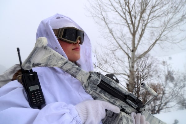 Gümüşhane dağlarında Kadın PÖH’ler kol geziyor. Foto Haber 5