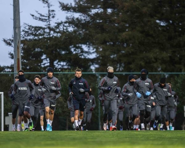 Trabzonspor'da Göztepe maçı hazırlıkları. Foto Galeri. 4