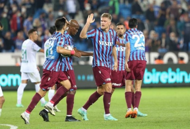 Trabzonspor'un yıldızlarına yakın takip. Foto Haber. 3
